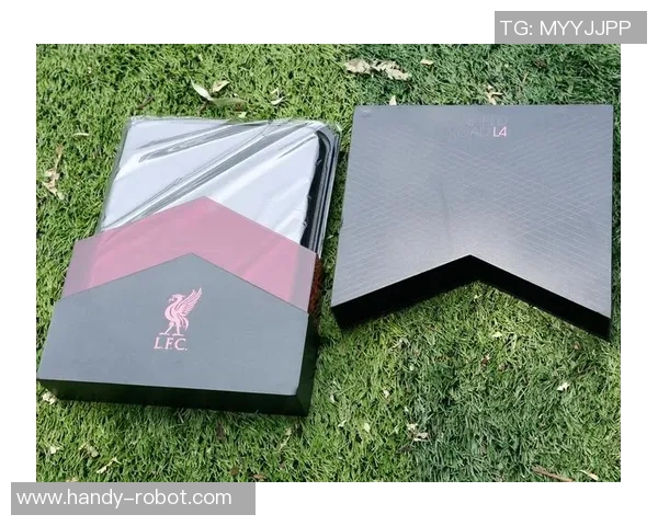 白色足球鞋与足球袜的完美搭配技巧与时尚指南